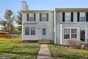 6702 Mallard Ct, Frederick, MD 21703 - Photo 1