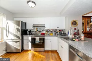 6813 Farmbrook Ct, Frederick, MD 21703 - Photo 15