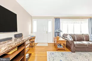 4422 Highboro, Mount Airy, MD 21771 - Photo 5