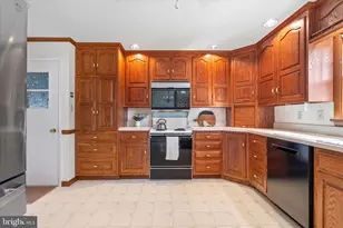 100 Lombardy Dr, Middletown, MD 21769 - Photo 7