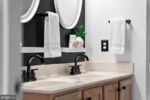 609 Hollowstone Rd, Frederick, MD 21703 - Photo 25