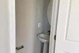 5826 Oakdale Vlg Rd, Ijamsville, MD 21754 - Photo 3