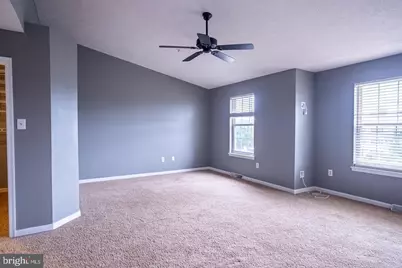 4910 Edgeware Terrace, Frederick, MD 21703 - Photo 7