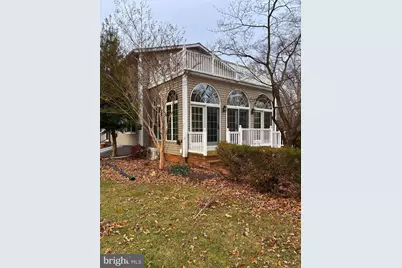 8201 Glendale Drive, Frederick, MD 21702 - Photo 5