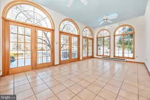 8201 Glendale Dr, Frederick, MD 21702 - Photo 7