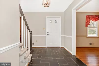 8201 Glendale Drive, Frederick, MD 21702 - Photo 3