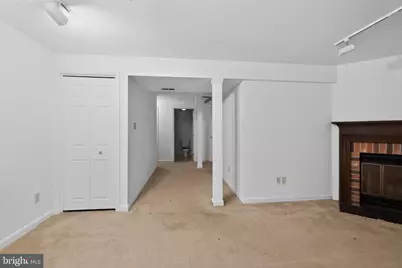 8026 Waterview Court, Frederick, MD 21701 - Photo 5