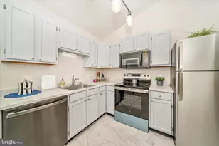 5701 Lavender Plaza, Frederick, MD 21703 - Photo 17