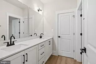 1158 Potomac View Pkwy, Brunswick, MD 21716 - Photo 13