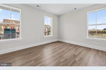 1152 Potomac View Parkway, Brunswick, MD 21716 - Photo 7