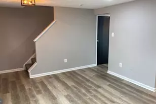 427 Heather Ridge Dr, Frederick, MD 21702 - Photo 7