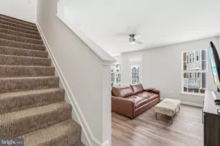 5902 Forum Sq, Frederick, MD 21703 - Photo 3