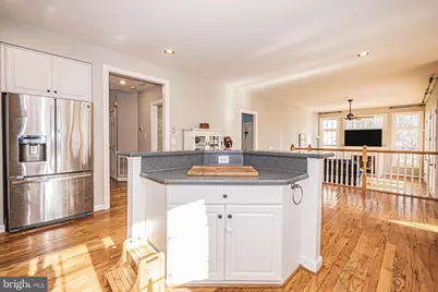 9507 Ashbury Place, Frederick, MD 21701 - Photo 15