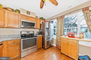 817 Jubal Way, Frederick, MD 21701 - Photo 5