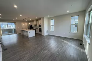 8715 Shady Pines Dr, Frederick, MD 21704 - Photo 3