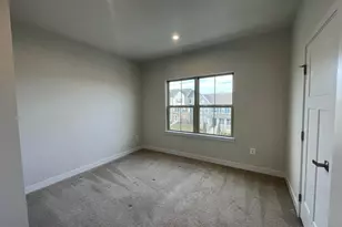 8715 Shady Pines Dr, Frederick, MD 21704 - Photo 13