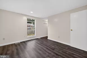 1592 Elmwood Ct, Frederick, MD 21702 - Photo 7