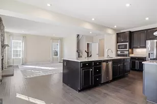 5259 Blackgum, Frederick, MD 21703 - Photo 13