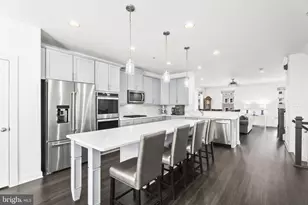 8811 Shady Pines Dr, Frederick, MD 21704 - Photo 9