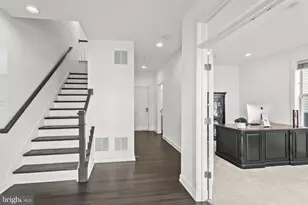 8811 Shady Pines Dr, Frederick, MD 21704 - Photo 3