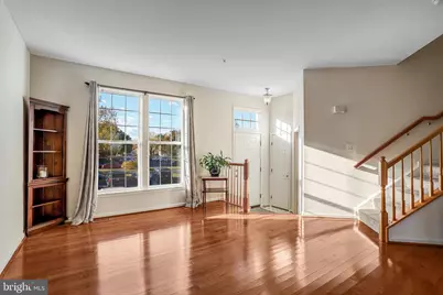 5520 Upshur Square, Frederick, MD 21703 - Photo 3