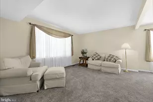 264 Providence Cir, Walkersville, MD 21793 - Photo 7