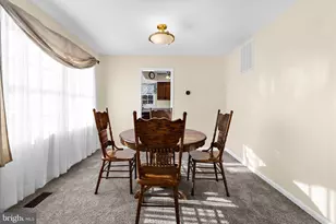 264 Providence Cir, Walkersville, MD 21793 - Photo 11