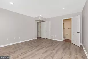 6226 Newport Pl, Frederick, MD 21701 - Photo 5