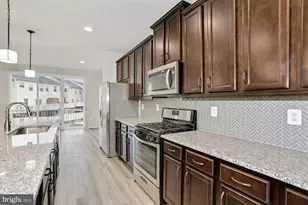 5990 Passend Dr, Frederick, MD 21703 - Photo 9