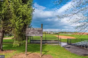 2509 Shelley Cir, Frederick, MD 21702 - Photo 47