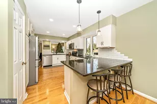 11296 Windsor Ct, Ijamsville, MD 21754 - Photo 9