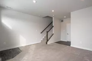 6404 Wild Plum Dr, Frederick, MD 21703 - Photo 3