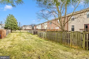 8289 Black Haw Ct, Frederick, MD 21701 - Photo 9