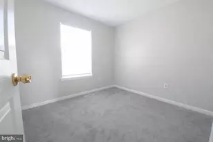 1217 Dahlia Ln, Frederick, MD 21703 - Photo 13