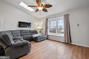 303 Boxford Ct, Frederick, MD 21702 - Photo 3
