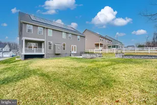 13605 Otono Dr, Mount Airy, MD 21771 - Photo 9