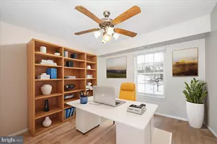 3855 Shadywood Dr, Jefferson, MD 21755 - Photo 5