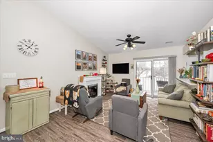 3855 Shadywood Dr, Jefferson, MD 21755 - Photo 9