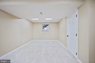 1105 Village Gate Dr, Mount Airy, MD 21771 - Photo 63