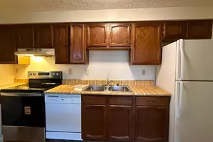 997 Heather Ridge Dr, Frederick, MD 21702 - Photo 3