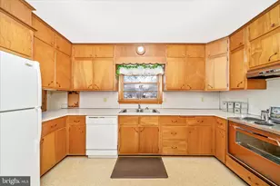 7914 Edgewood Farm Rd, Frederick, MD 21702 - Photo 17