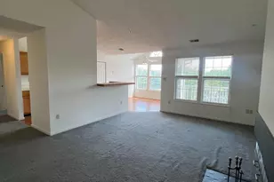 5660 Wade Ct, Frederick, MD 21703 - Photo 3