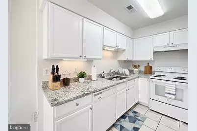 102 Crossbill Way, Frederick, MD 21702 - Photo 3