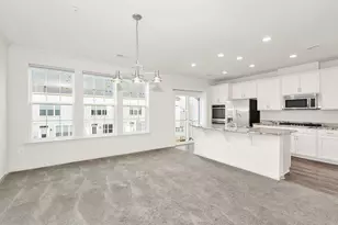 667 E Church St, Frederick, MD 21701 - Photo 7