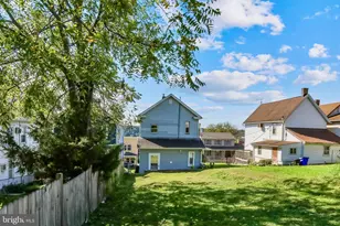 13 E C St, Brunswick, MD 21716 - Photo 23