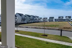 1011 Monocacy Crossing Pkwy, Brunswick, MD 21716 - Photo 7