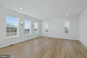 1011 Monocacy Crossing Pkwy, Brunswick, MD 21716 - Photo 17