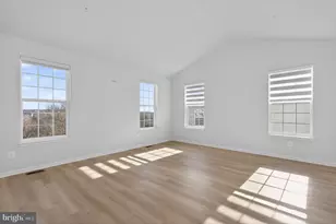 1011 Monocacy Crossing Pkwy, Brunswick, MD 21716 - Photo 49