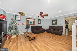 1333 Hampshire Dr, Frederick, MD 21702 - Photo 7