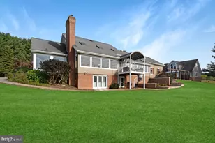 1402 Thurston Rd, Dickerson, MD 20842 - Photo 9